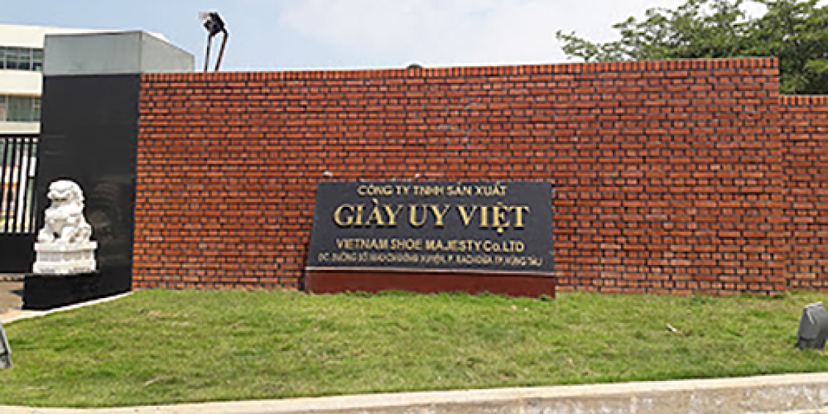 Nhà máy giày Uy Việt